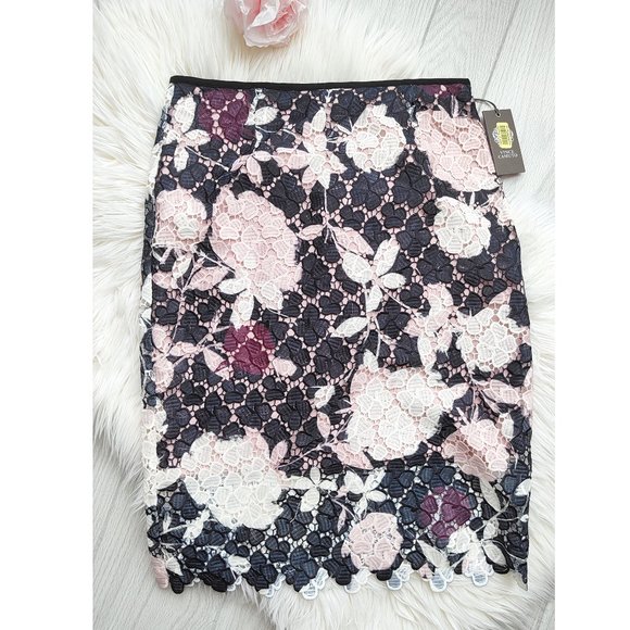 NWT Lace Pencil Skirt Floral Pink Black Camuto MSRP $129 Size 4 - Picture 1 of 11
